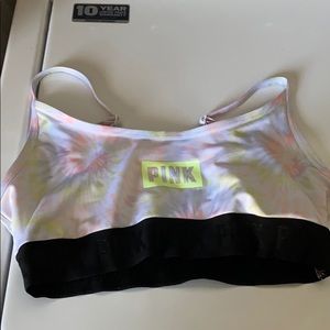 pink sports bra